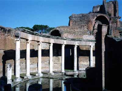 Tivoli, Villa Adriana: The 'Maritime' Theater